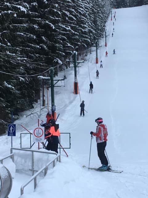 Chata - Sport - Ski โกเชนอฟ ภายนอก รูปภาพ